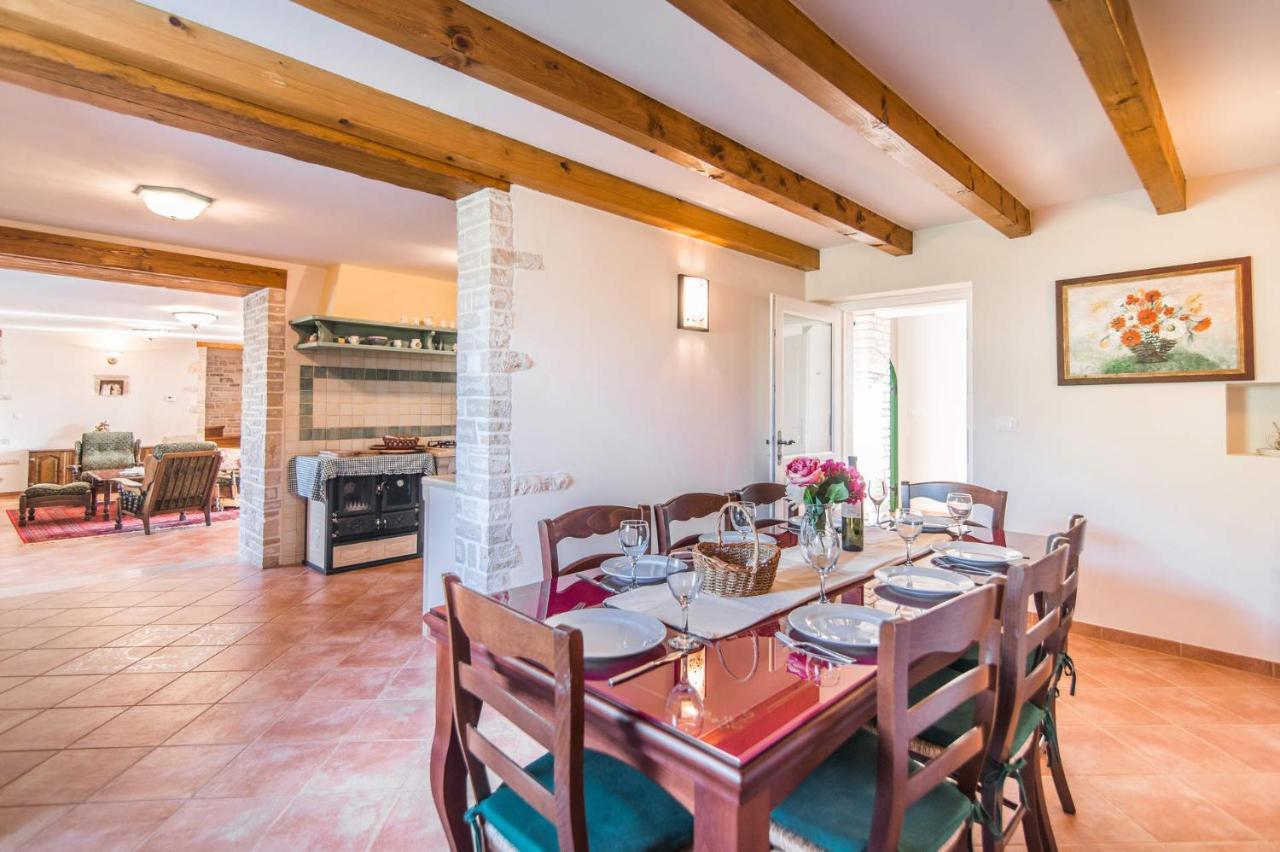 Villa Faggiolo By Villa Plus Rudani Extérieur photo